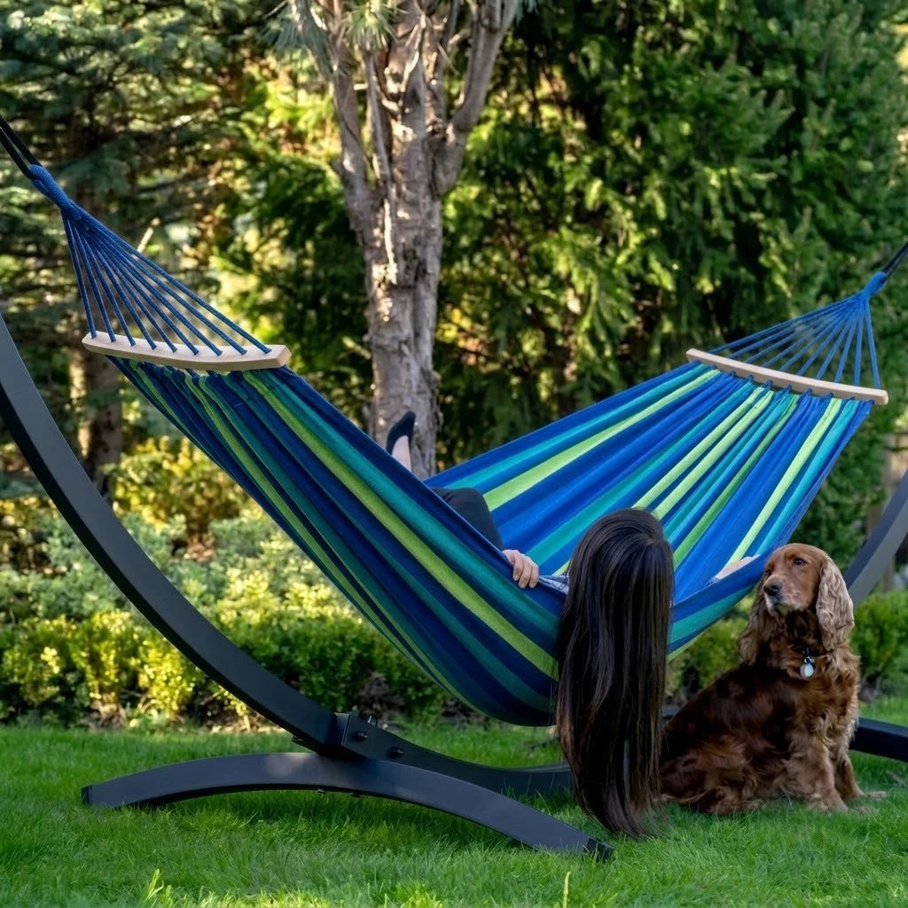 Hamac brésilien rayé XL 2 places avec barre d'écartement en bois | SANTA
