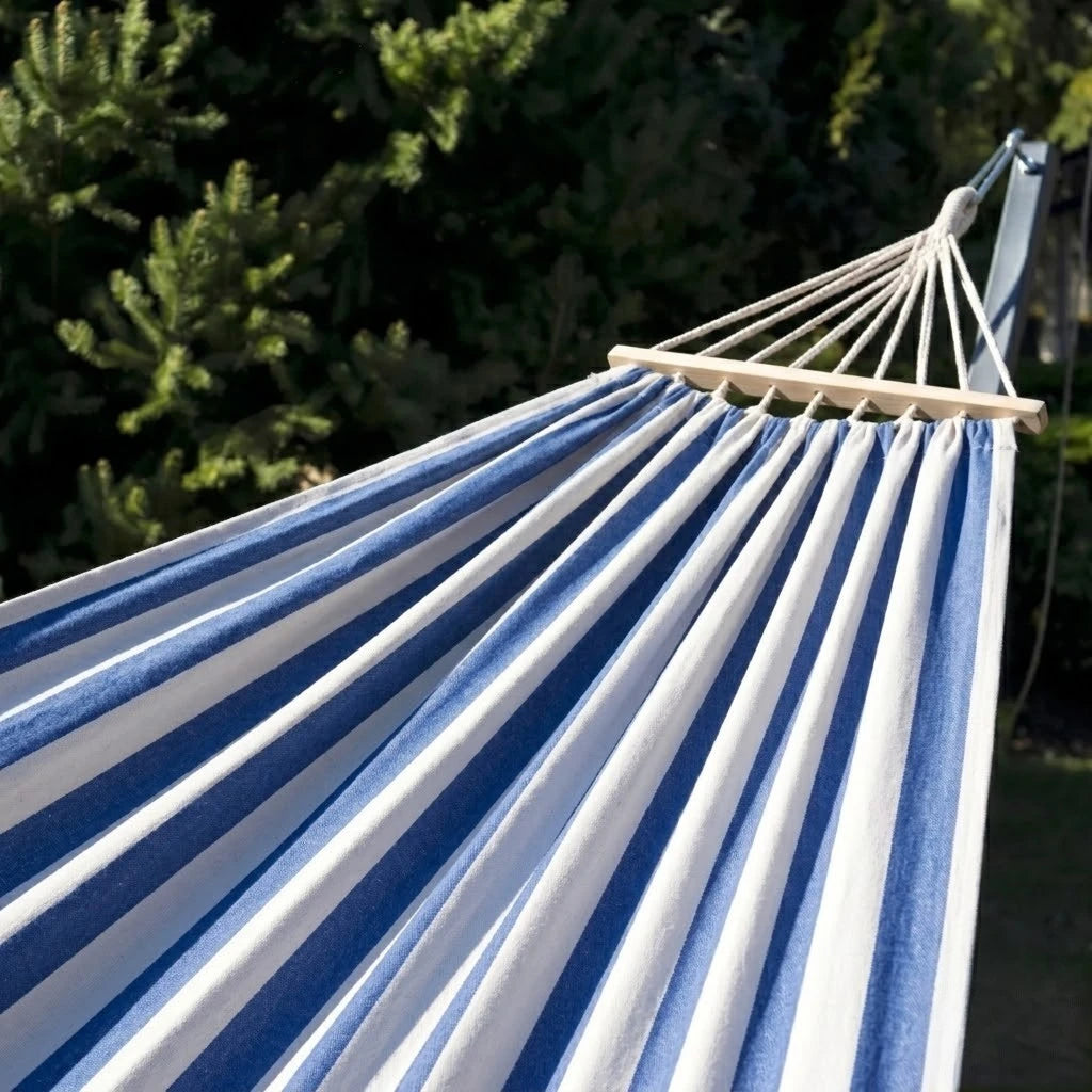 Hamac brésilien rayé XL 2 places avec barre d'écartement en bois | SANTA